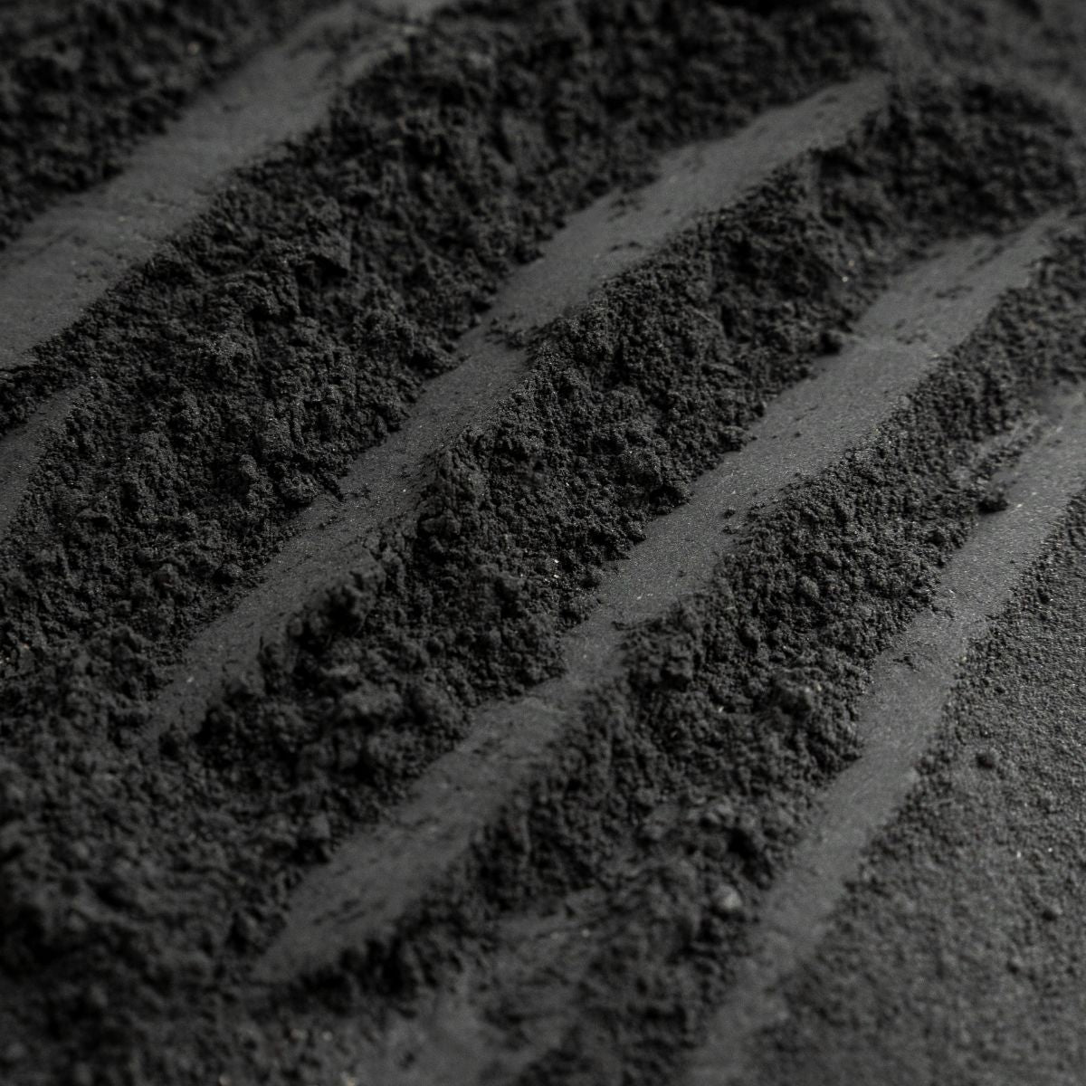 Eggshell & Charcoal Tooth Powder